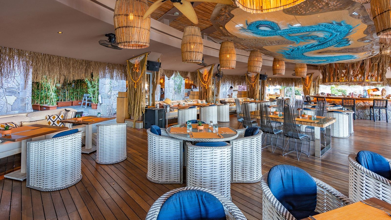 restaurants-buddha--bar-beach-club-and-restaurant