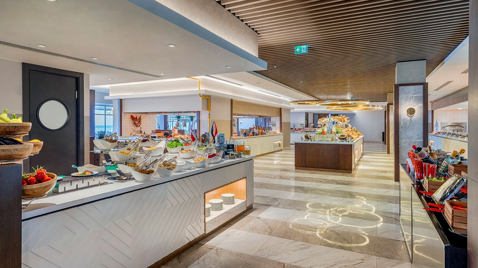 restaurants-zepyranthes-main-restaurant