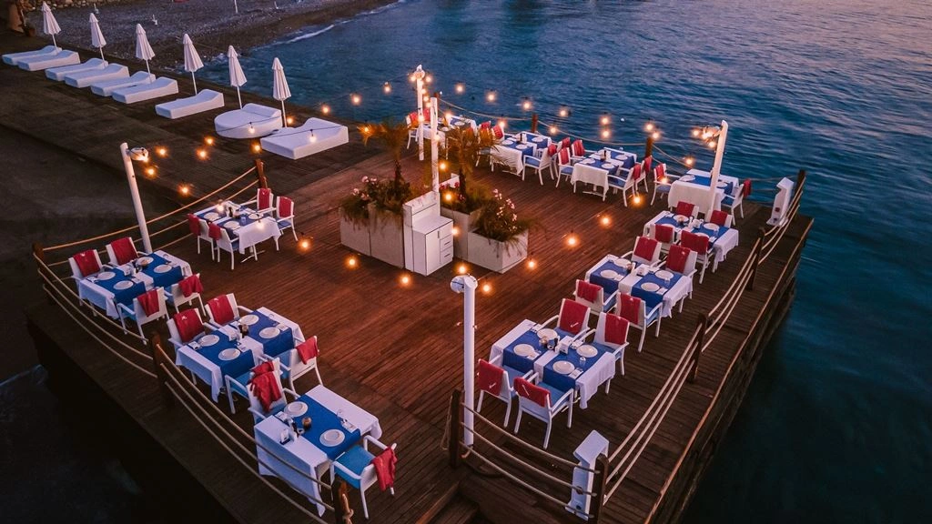 restaurants-pier-ala-carte-restaurant