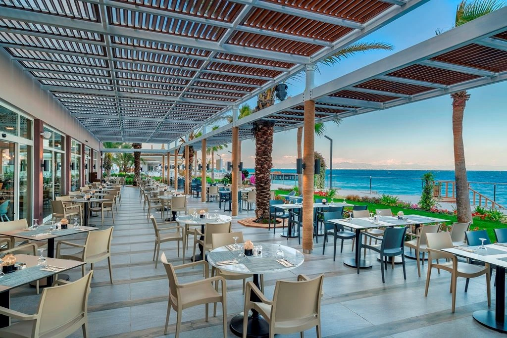 restaurants-zepyranthes-main-restaurant