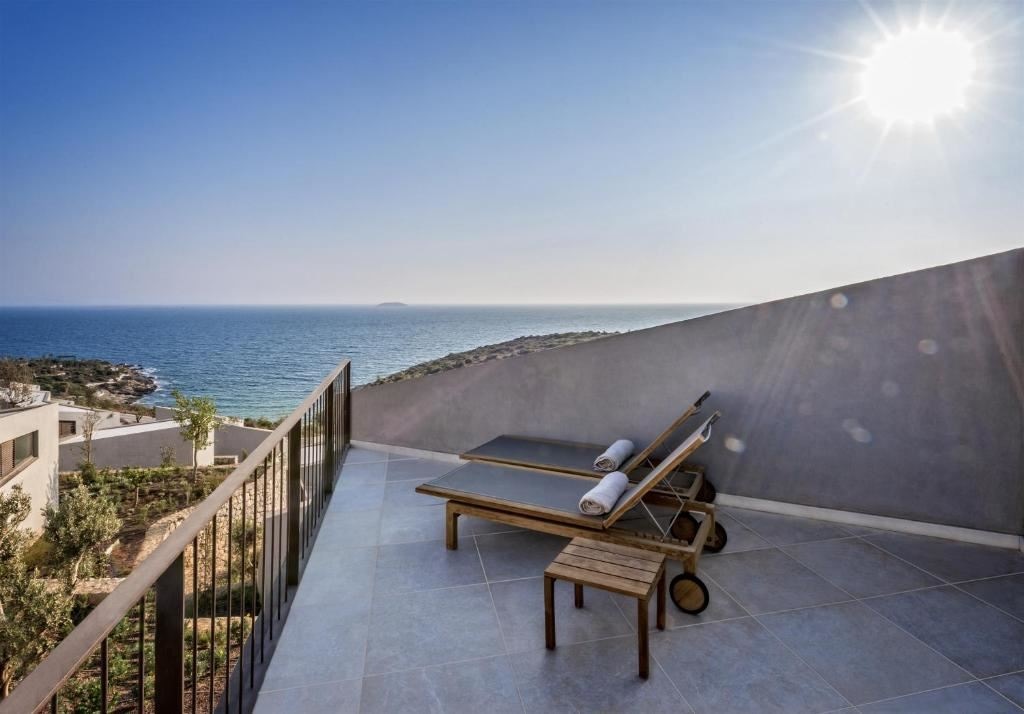 rooms-ridge-terrace-sea-view