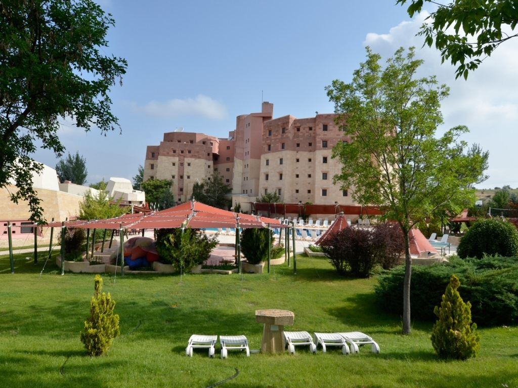 general-main-building