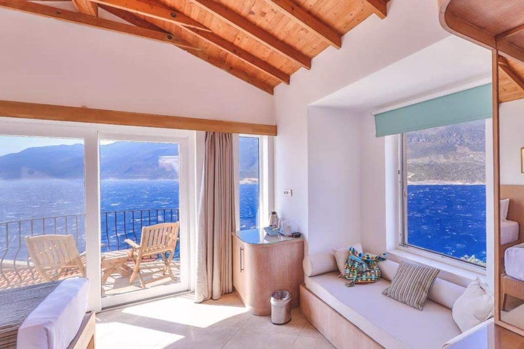rooms-standard-room-sea-view