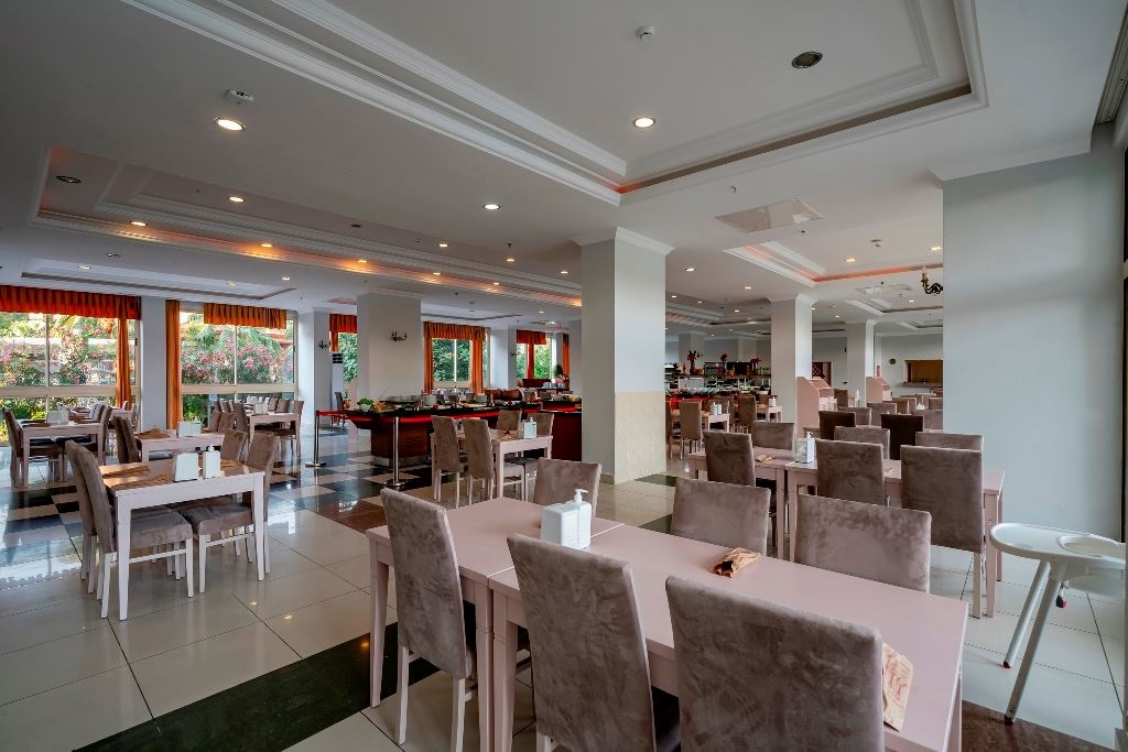 restaurants-main-restaurant