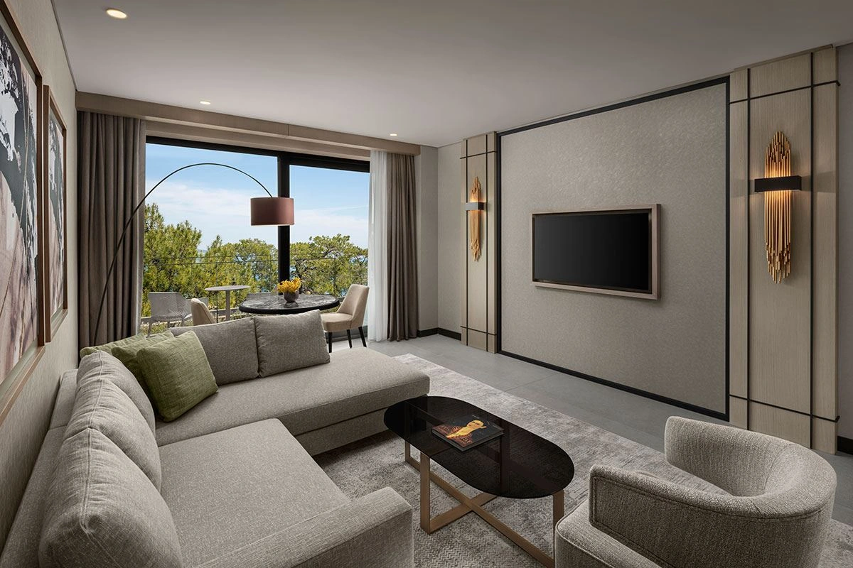 rooms-deluxe-suite-unique-sea-view