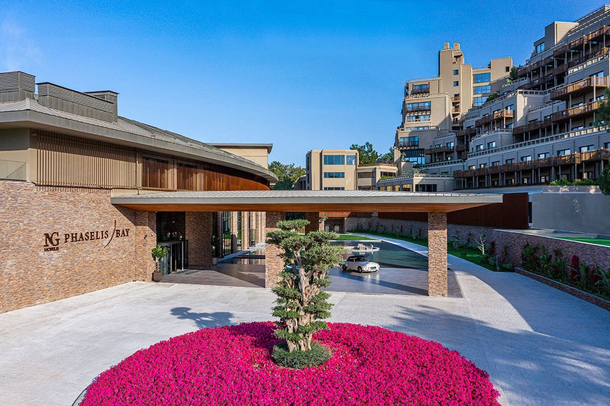 general-main-building