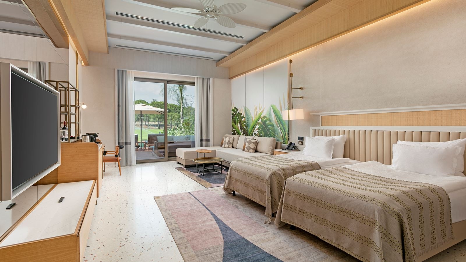 rooms-lagoon-golf-family-swim-up