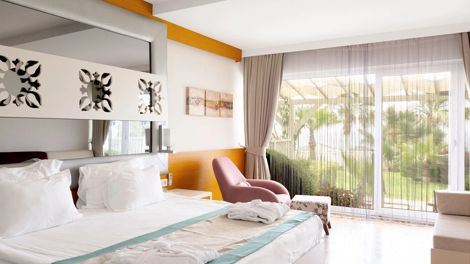 rooms-superior-sea-view