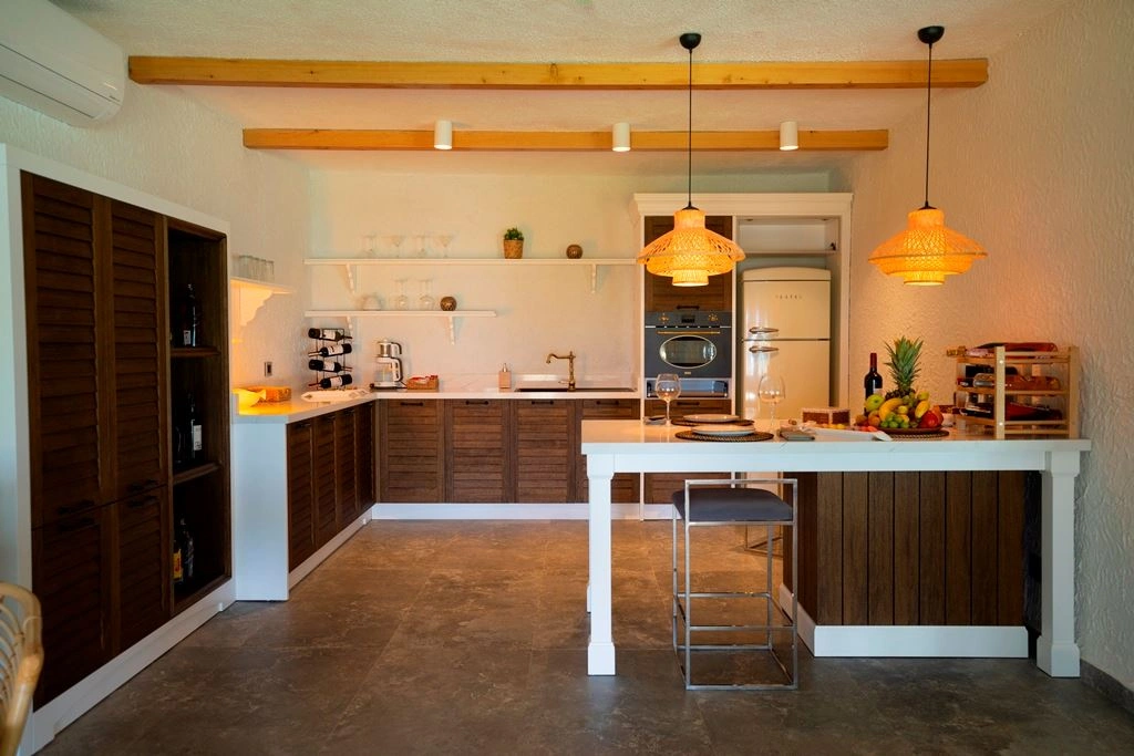 rooms-villa-with-private-pool