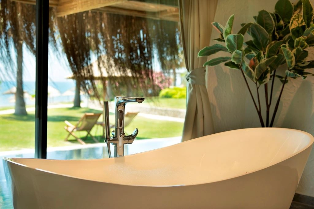 rooms-villa-with-private-pool