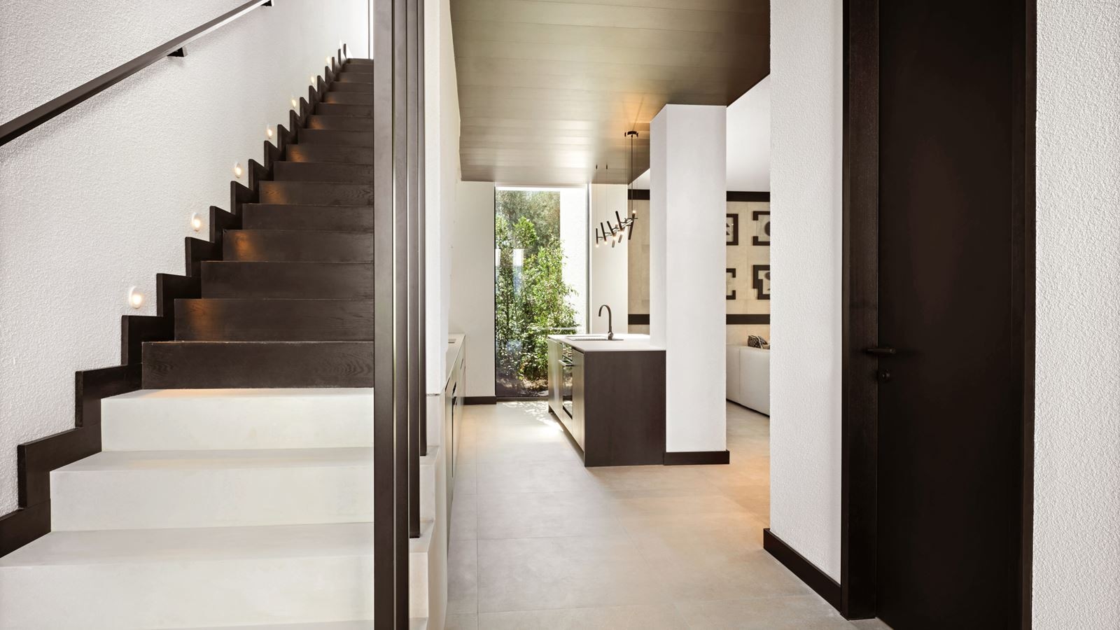 rooms-residence-garden-2+1