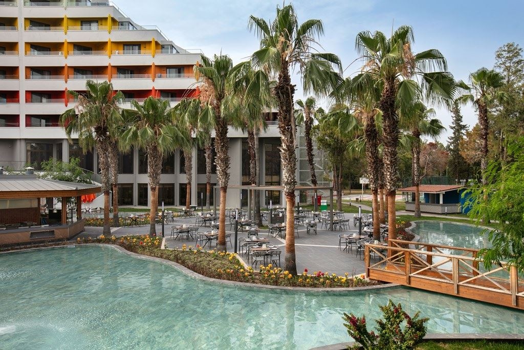 restaurants-main-restaurant