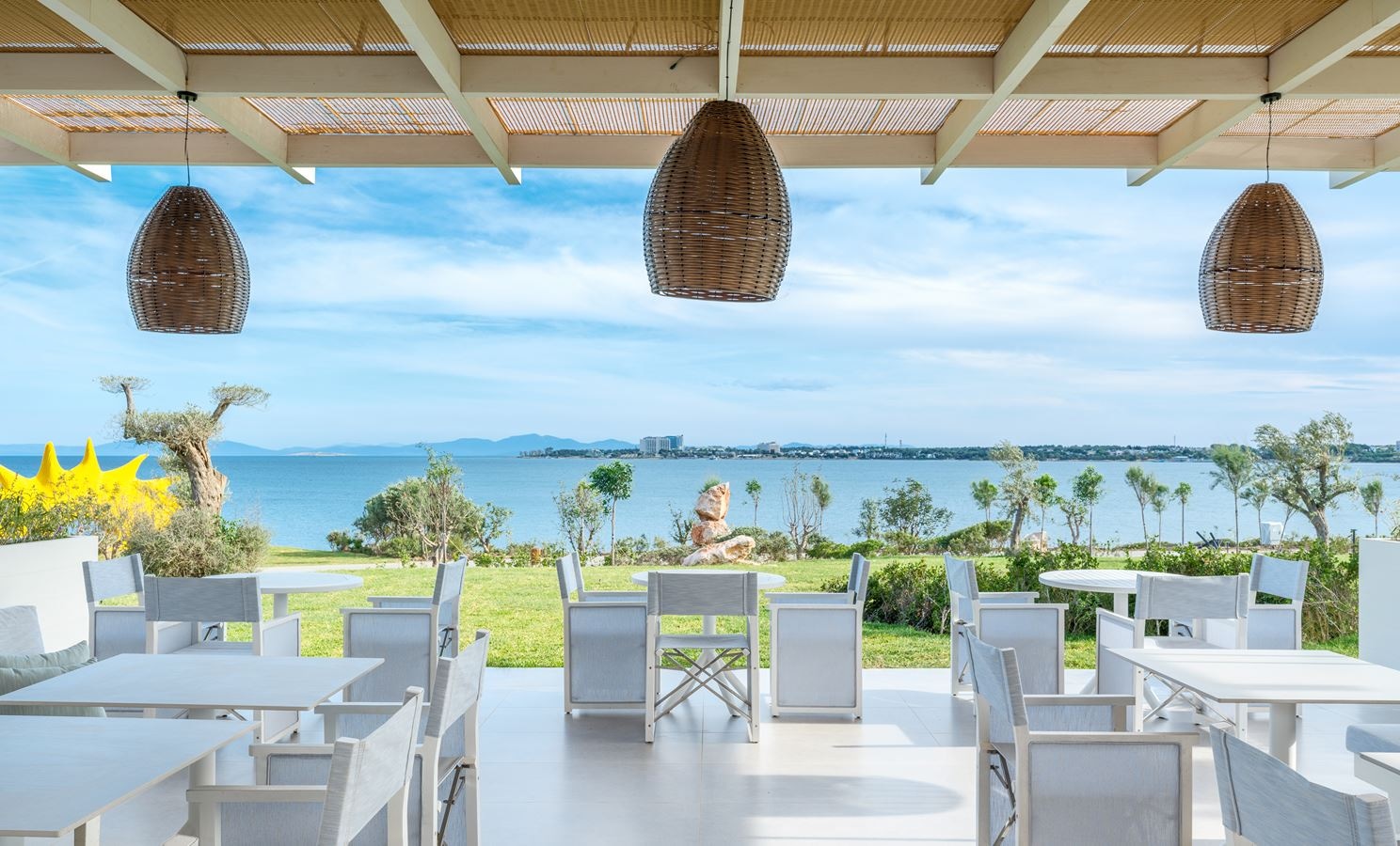 restaurants-fish-camp-see-food