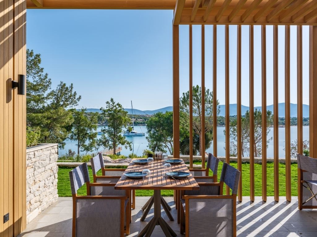 restaurants-mansion-all-day-dining-bistro