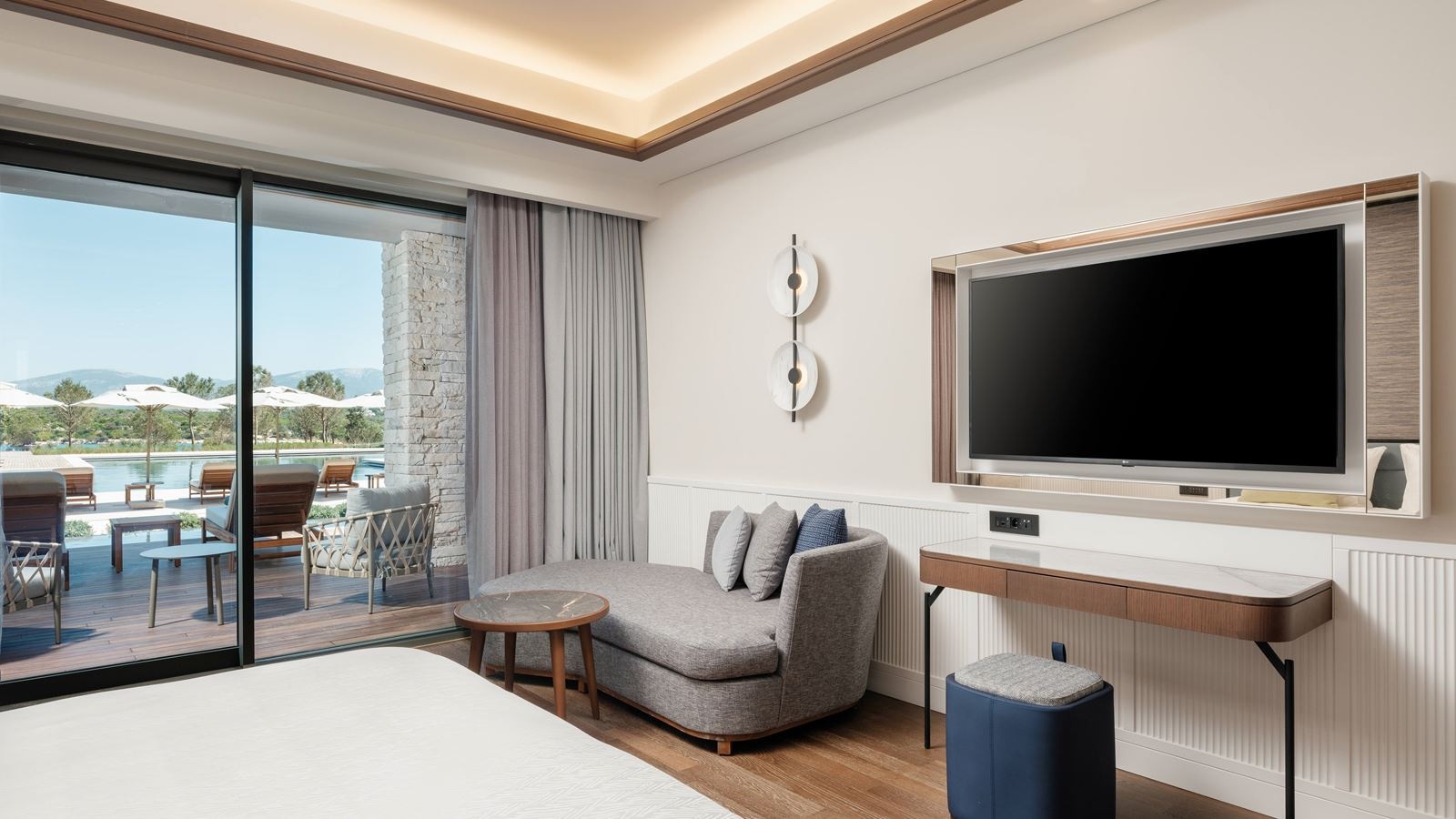 rooms-deluxe-adult-swimup-room-sea-view--adult-zone-