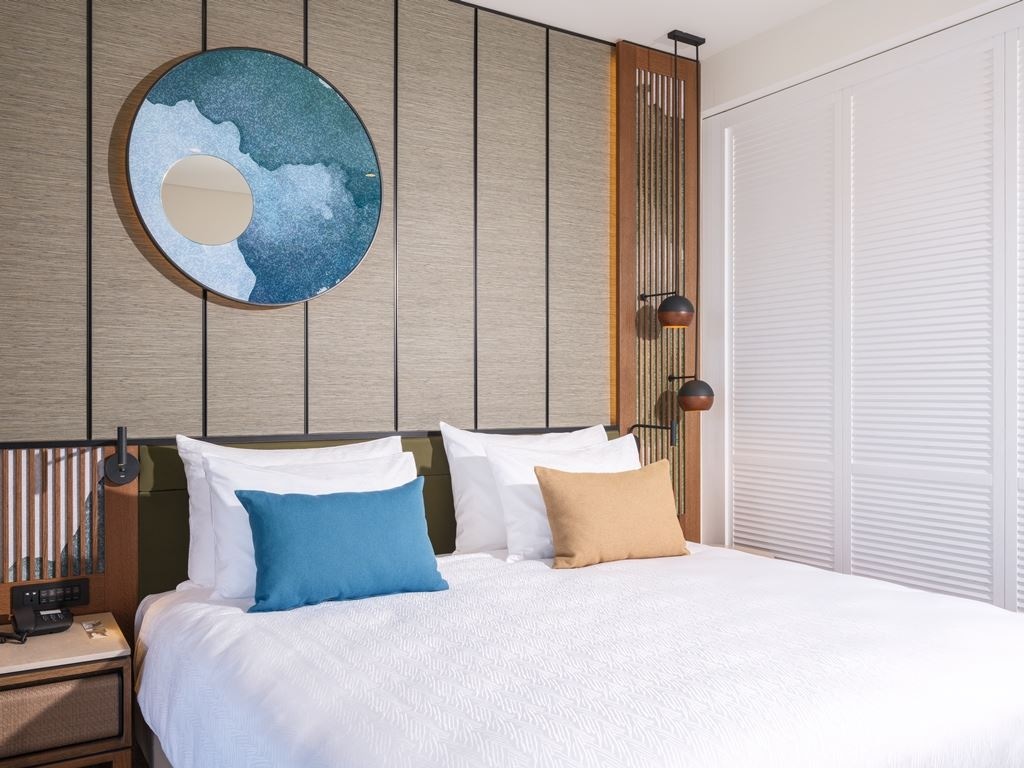 rooms-penthouse-suite-with-2-bedrooms-sea-view-2+1--family-zone-