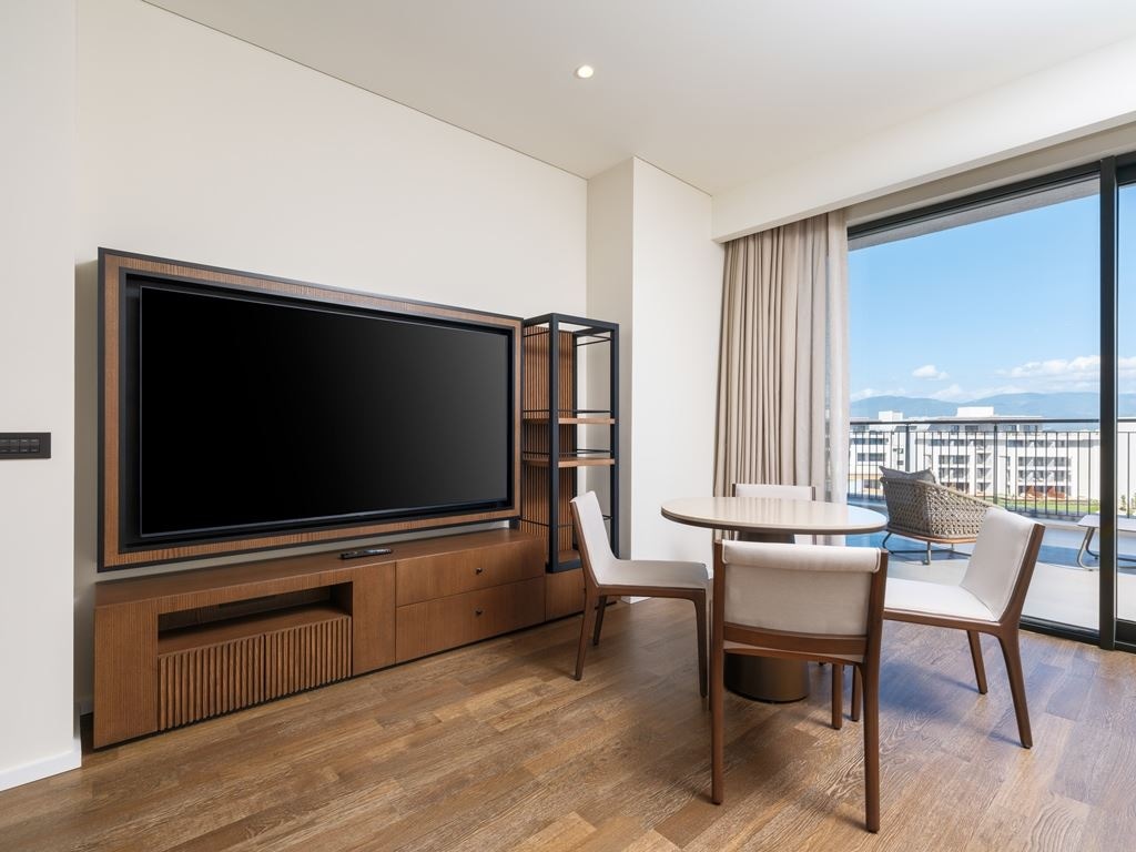 rooms-penthouse-suite-with-2-bedrooms-sea-view-2+1--family-zone-