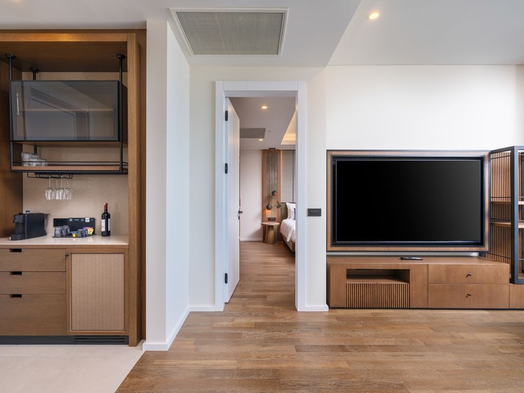 rooms-penthouse-suite-with-2-bedrooms-sea-view-2+1--family-zone-