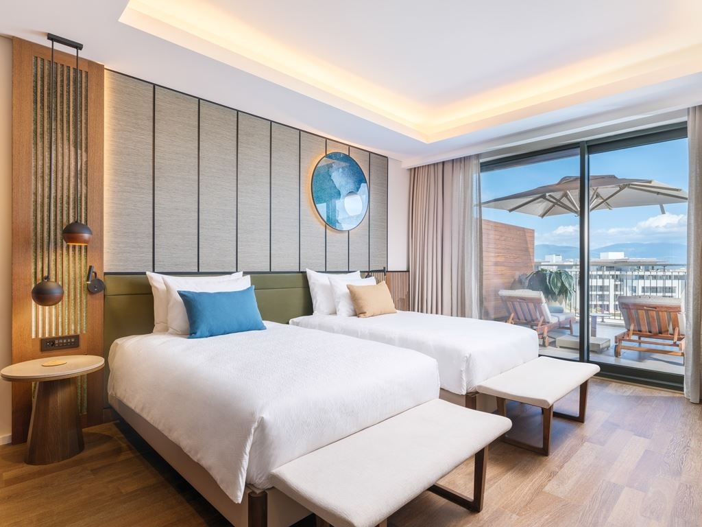 rooms-penthouse-suite-with-2-bedrooms-sea-view-2+1--family-zone-