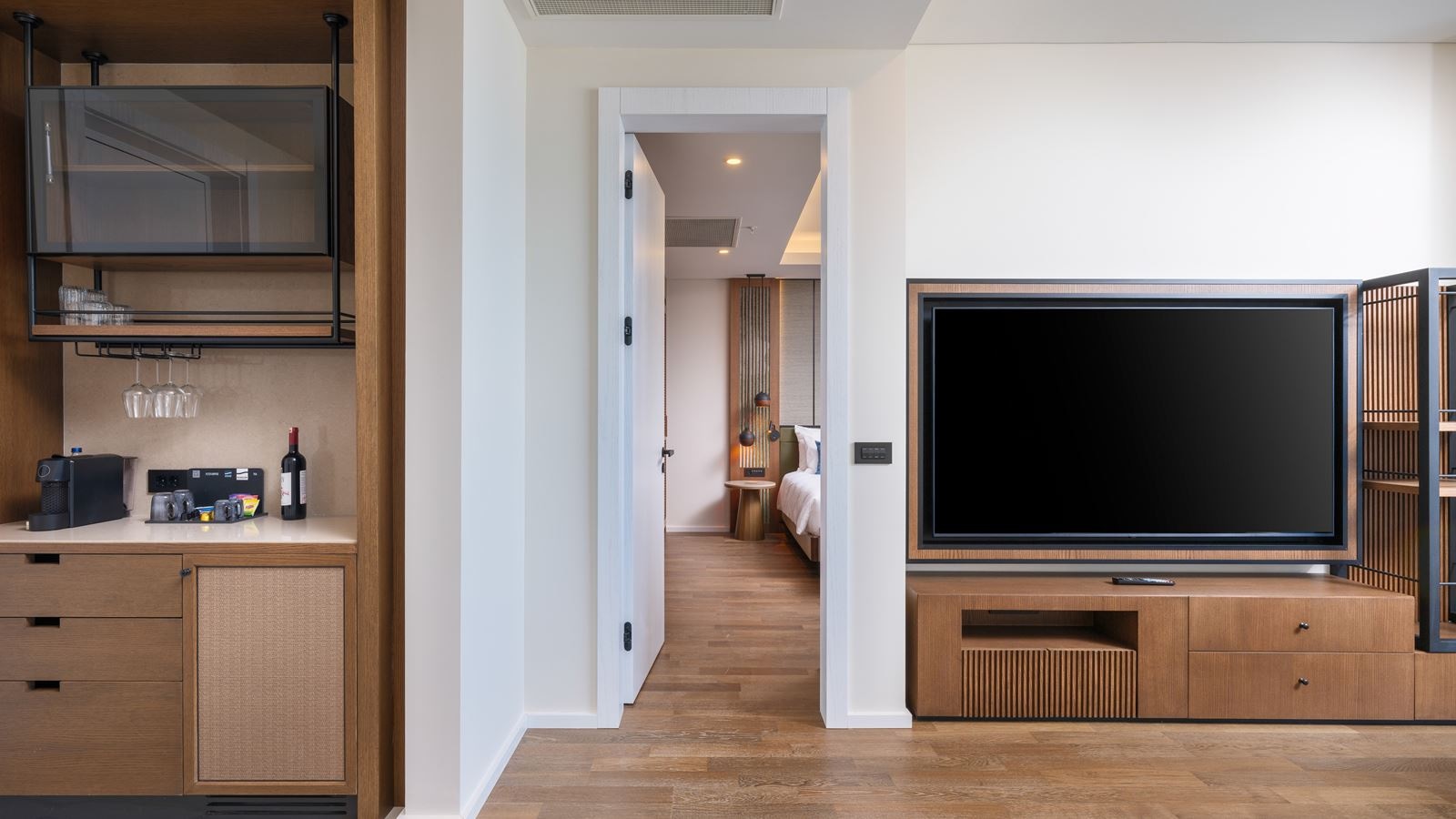 rooms-penthouse-suite-with-2-bedrooms--private-pool-sea-view-2+1--family-zone-