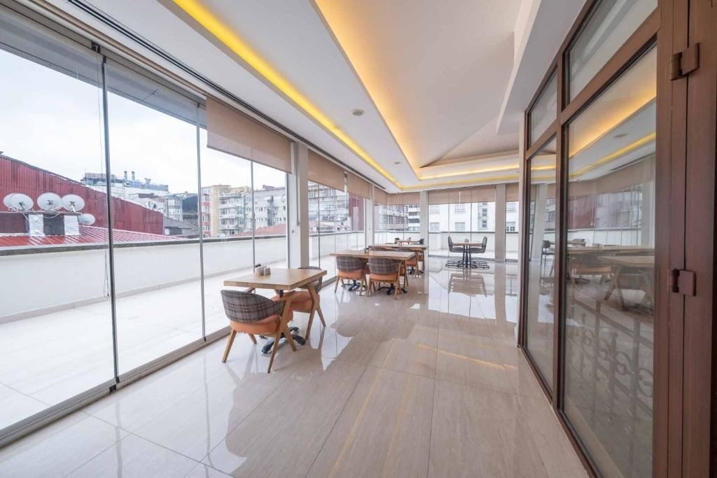 restaurants-main-restaurant