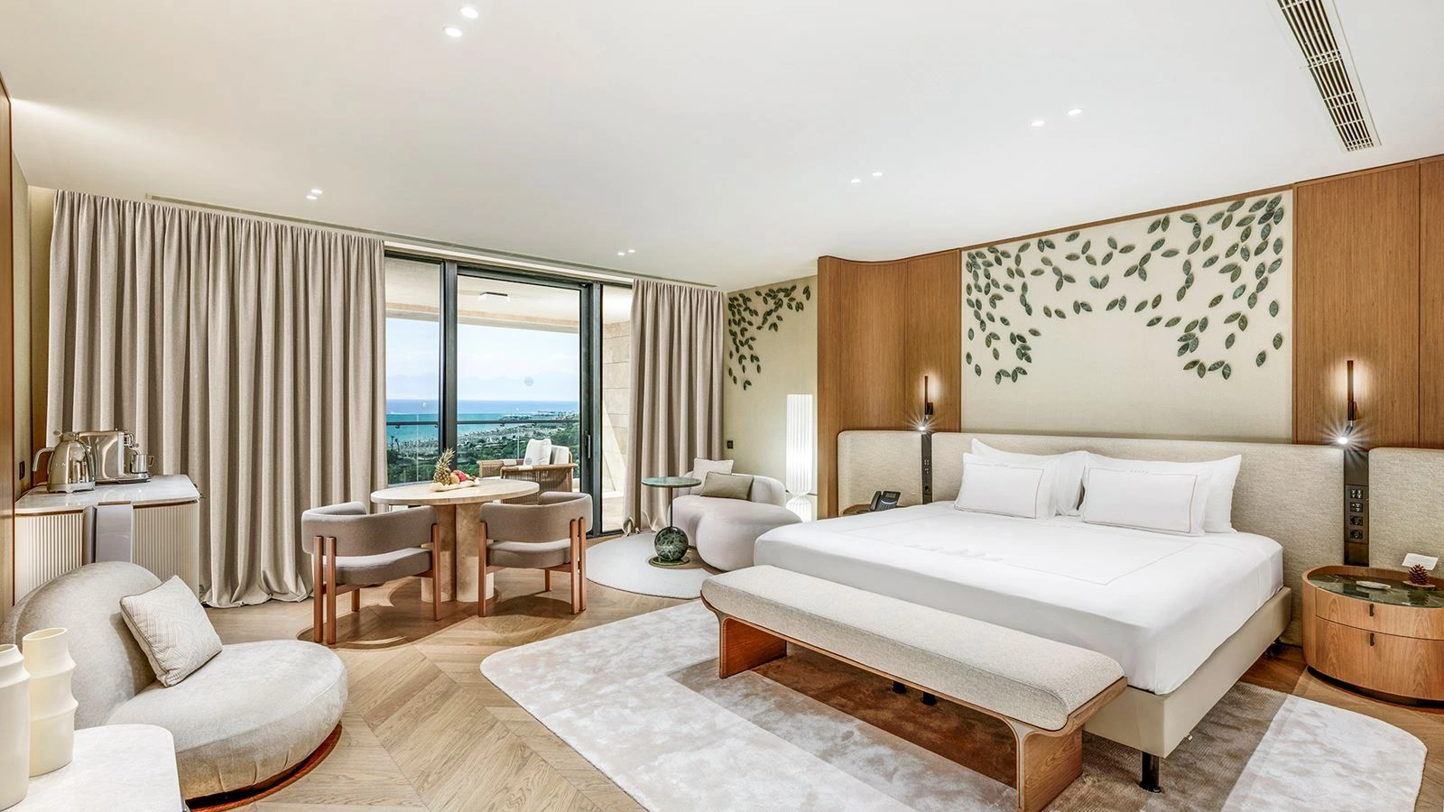 rooms-crown-signature-suite