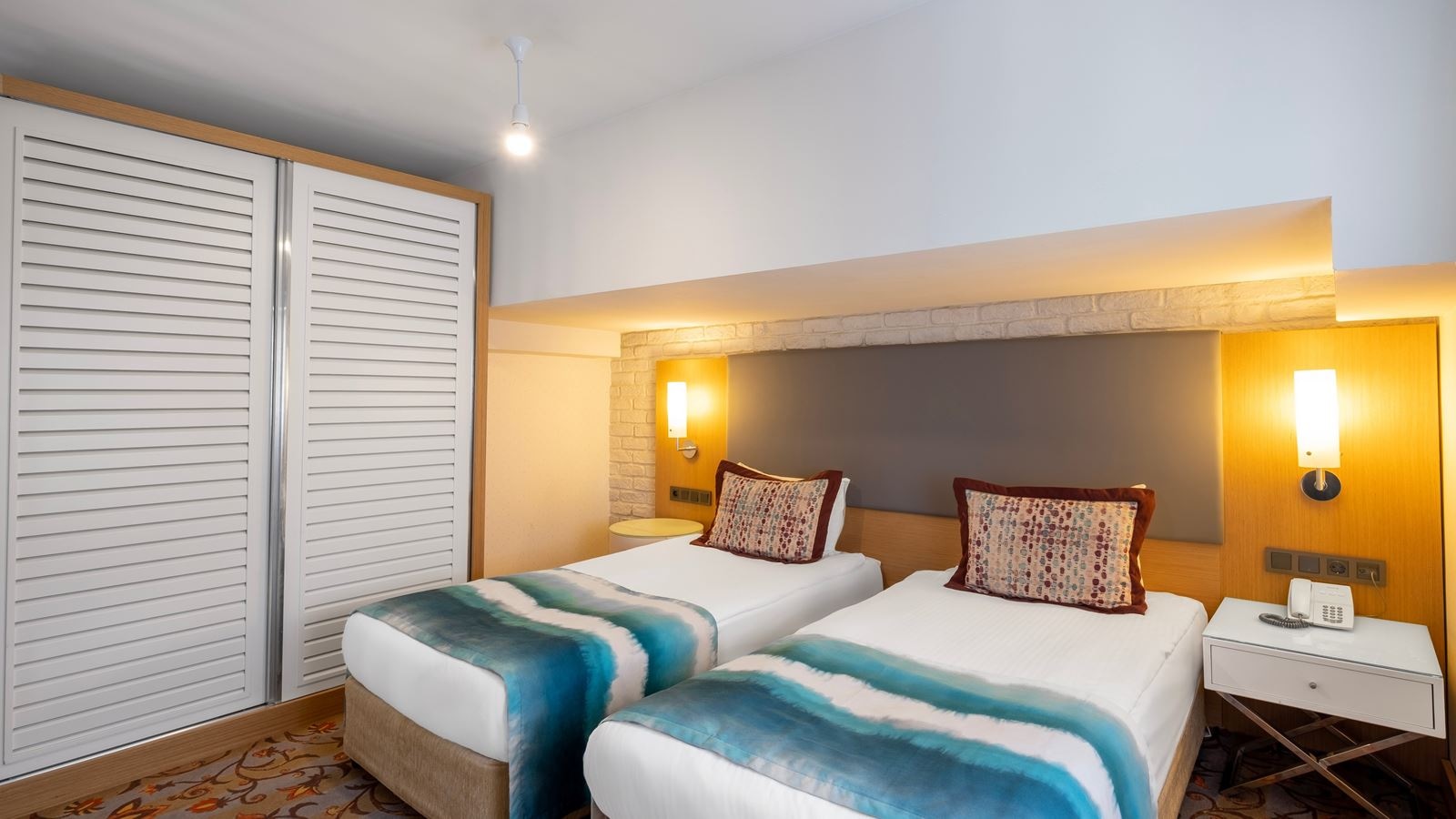 rooms-villa-suite-second-floor