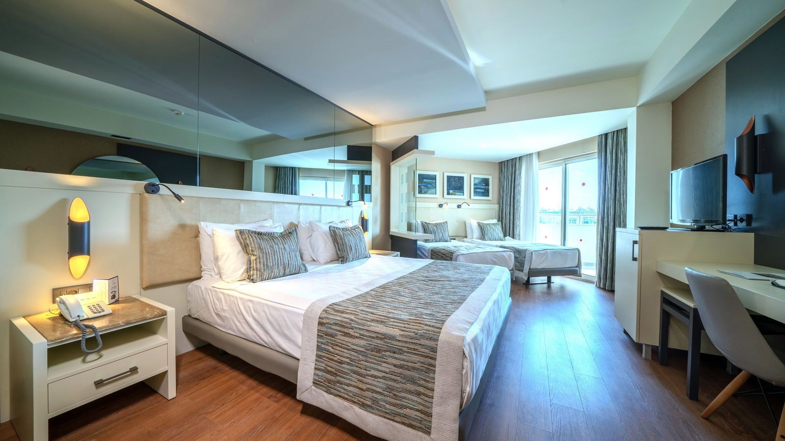 rooms-superior-room-sea-view