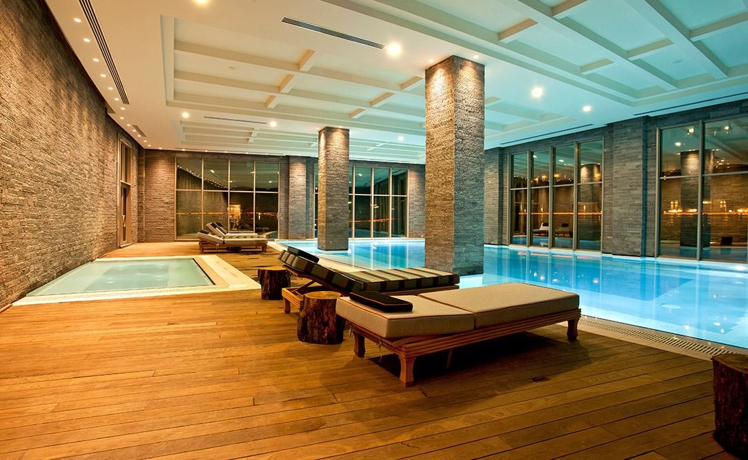 pools-indoor-pool