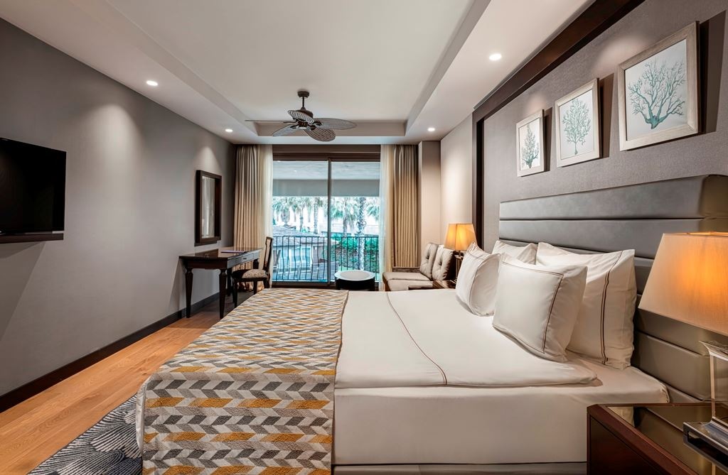 rooms-duplex-swim-up-suite