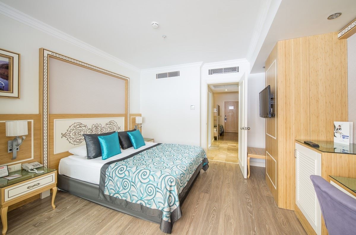 rooms-family-room-roh