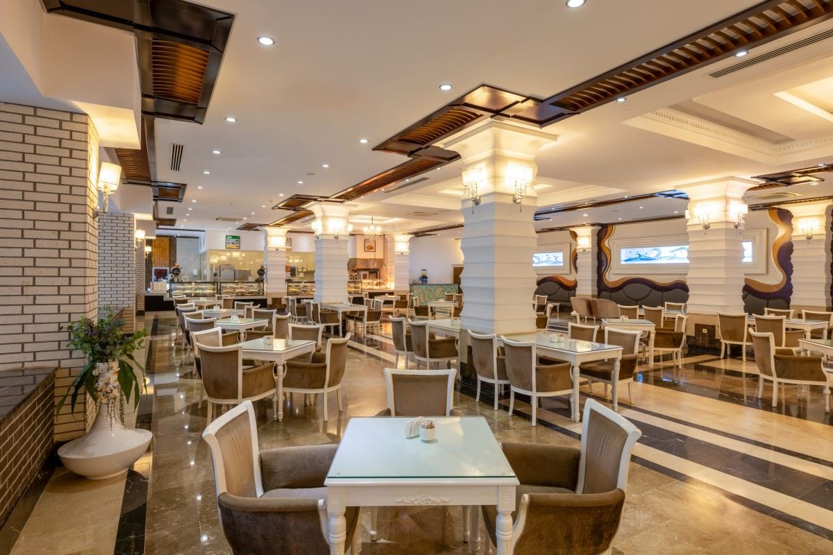 bars-cafe-de-patisserie-bar