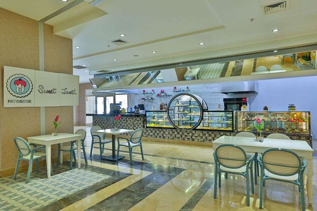 restaurants-sweet-tooth-patisserie