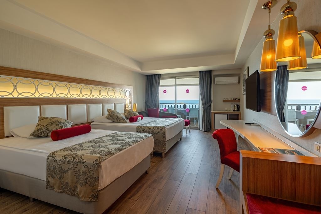 rooms-standard-room-main-building