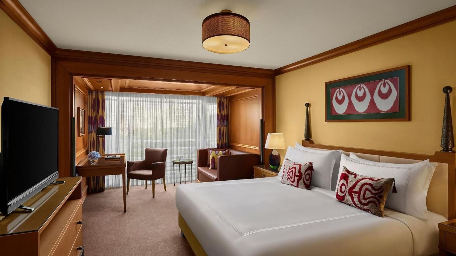 rooms-superior-room-city-view