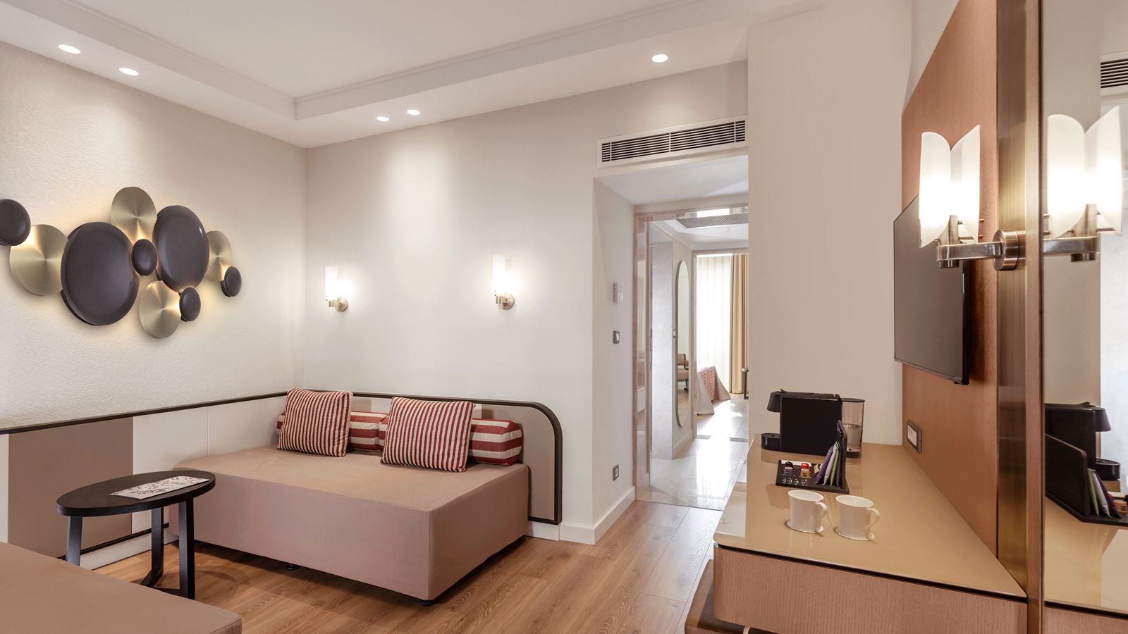 rooms-deluxe-family-sea-view