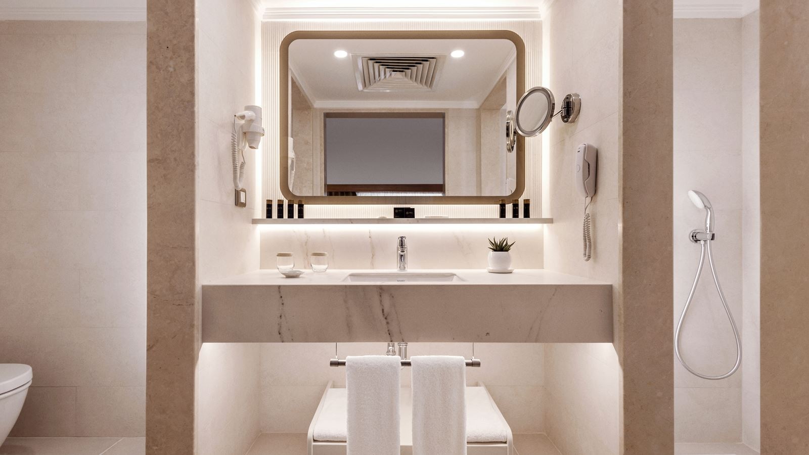 rooms-deluxe-dublex-land-view