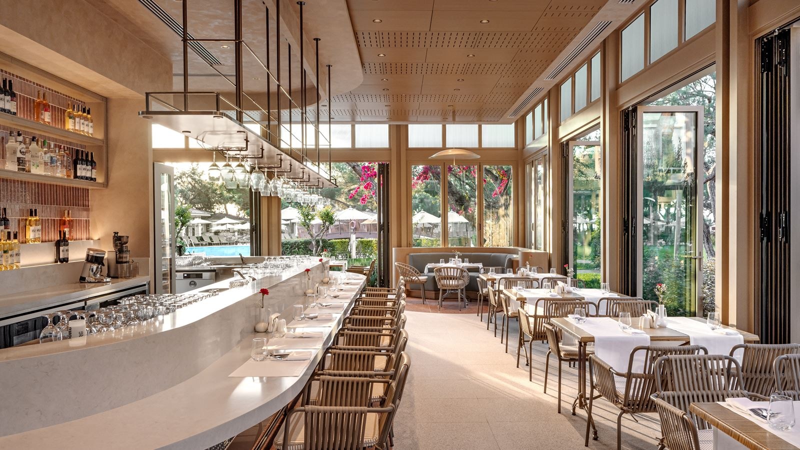 restaurants-divan-restaurant