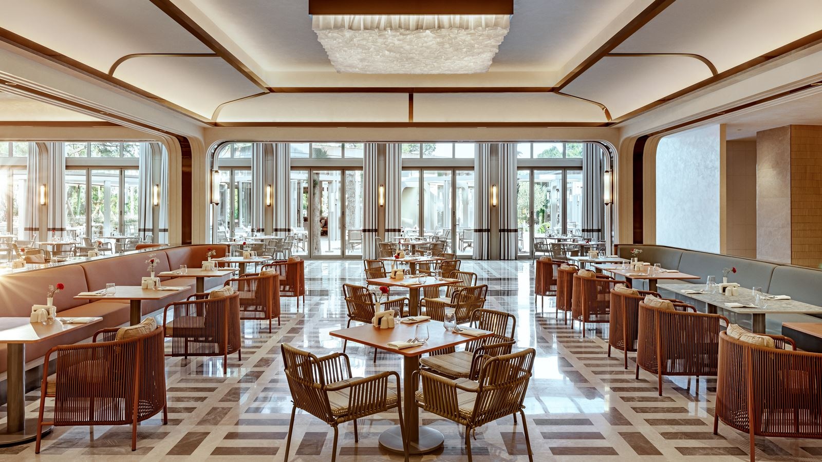 restaurants-divan-restaurant