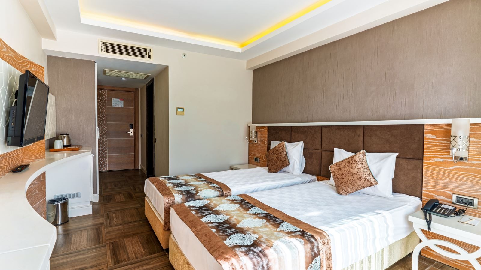 rooms-standard-room