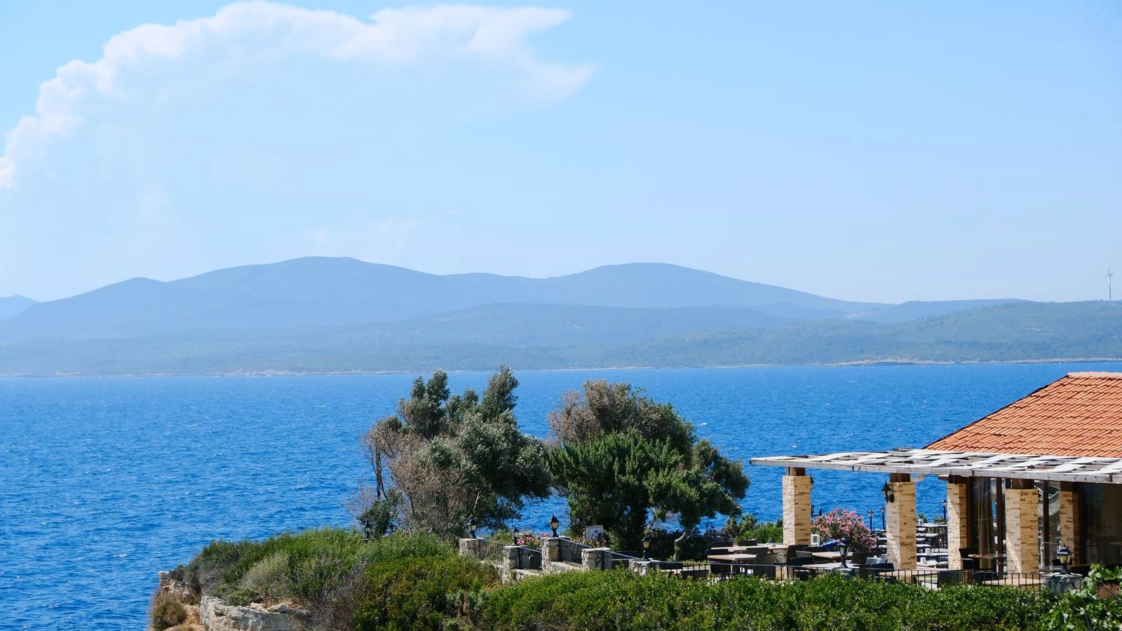 restaurants-sunsetatlantis-30041706