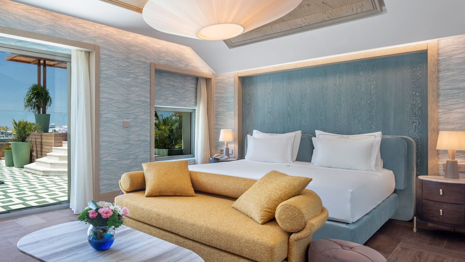 rooms-excellency-suite