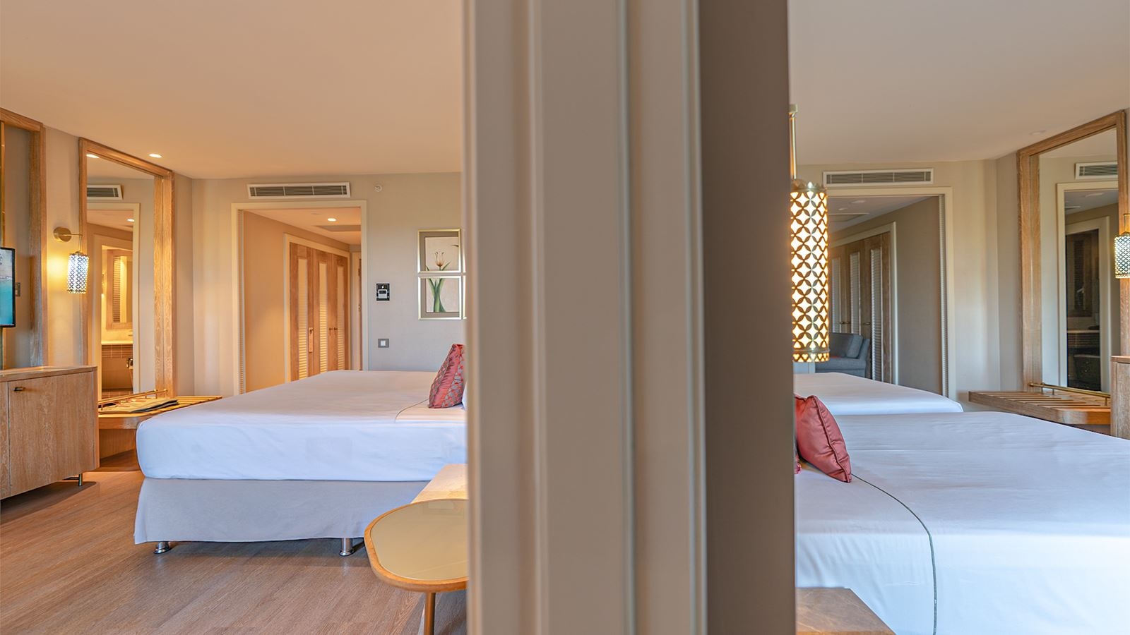 rooms-family-connection