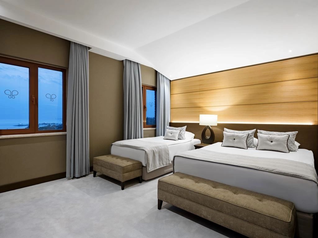 rooms-carnation-king-suite