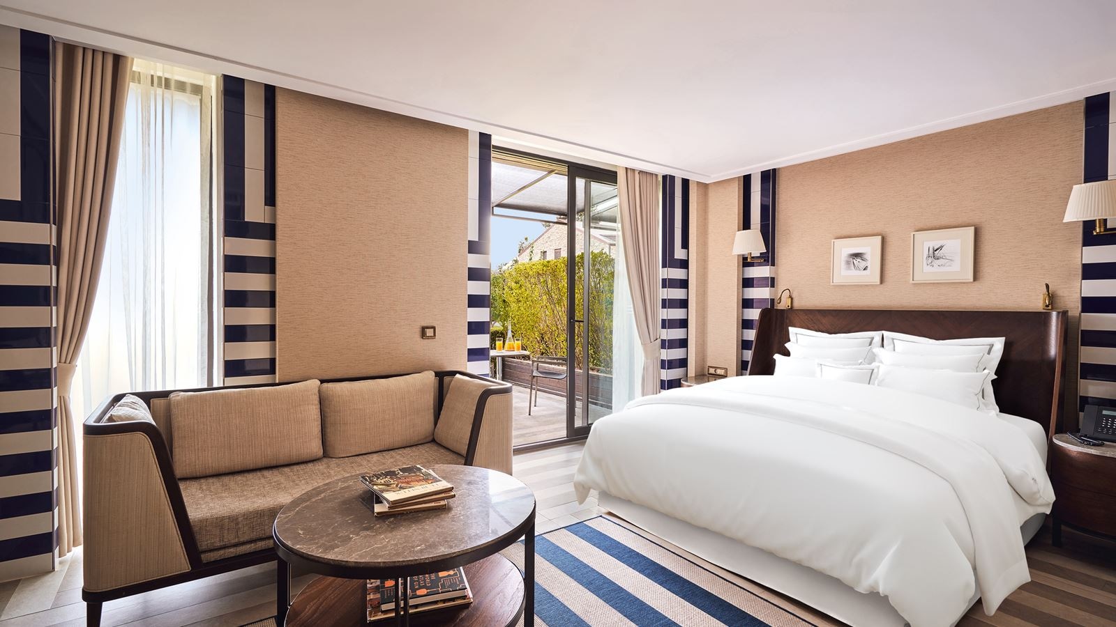 rooms-friends-suite-room