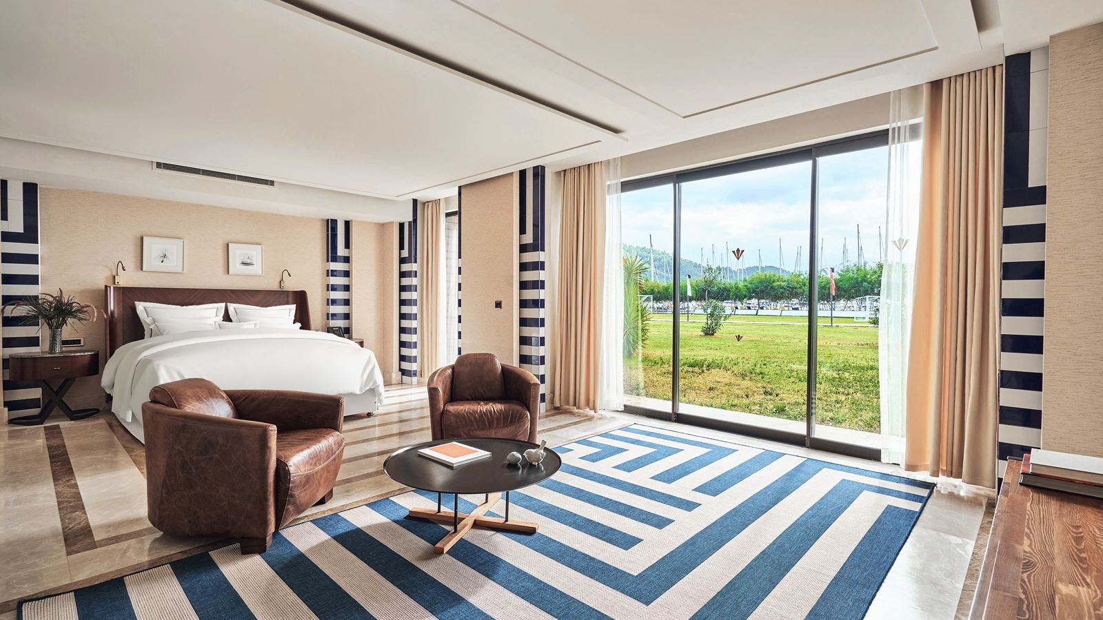 rooms-panorama-suite