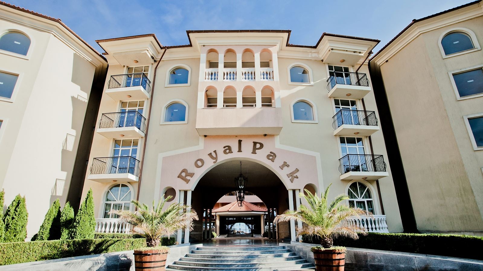 general-main-building