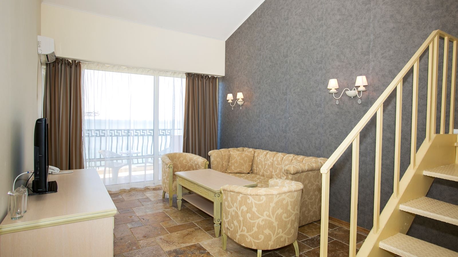 rooms-maisonette-sea-view