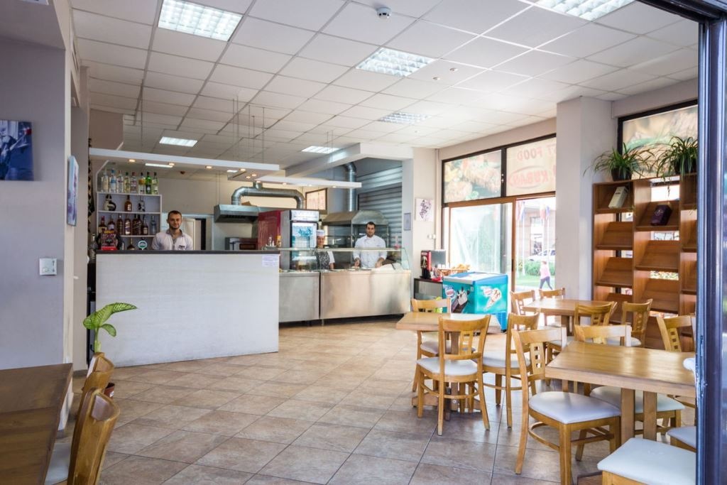 restaurants-snack-bar