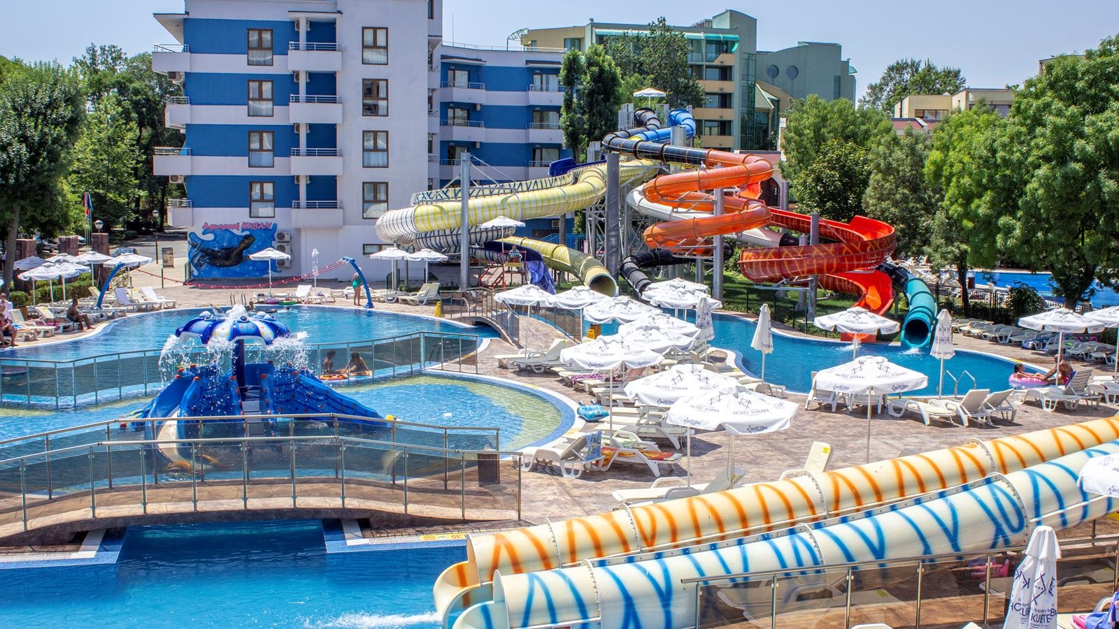 water-park-water-park